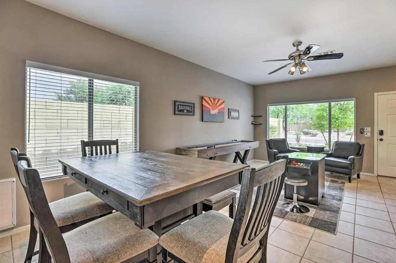 Goodyear Desert Oasis With Patio And Game Room!