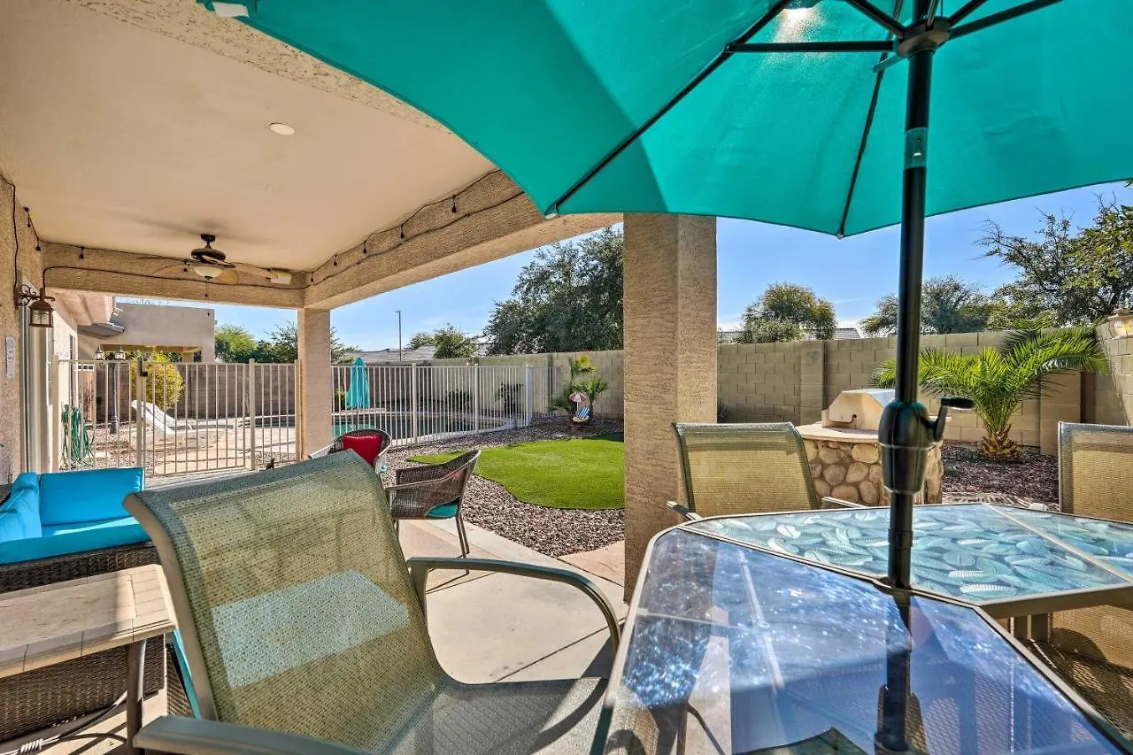 Nyaraló Goodyear Desert Oasis With Patio And Game Room!